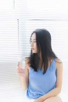 飞天小女警